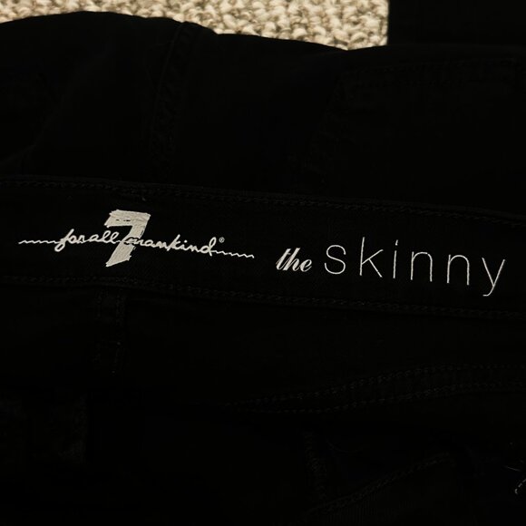 7 For All Mankind Skinny Jeans $218 Size 27 28"x28" Worn Once! Black - Picture 6 of 7